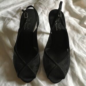 Touch of Nina Glitter Slingback Heels size 9